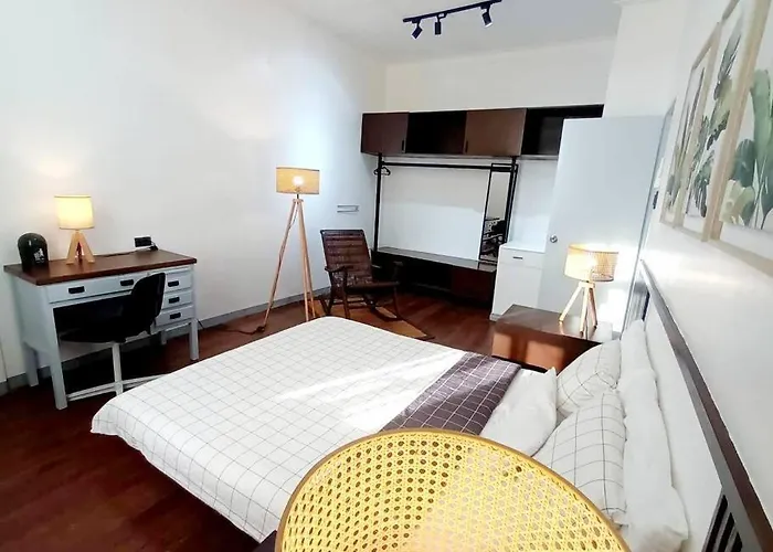 2a2j - 2 Bedroom Apartment